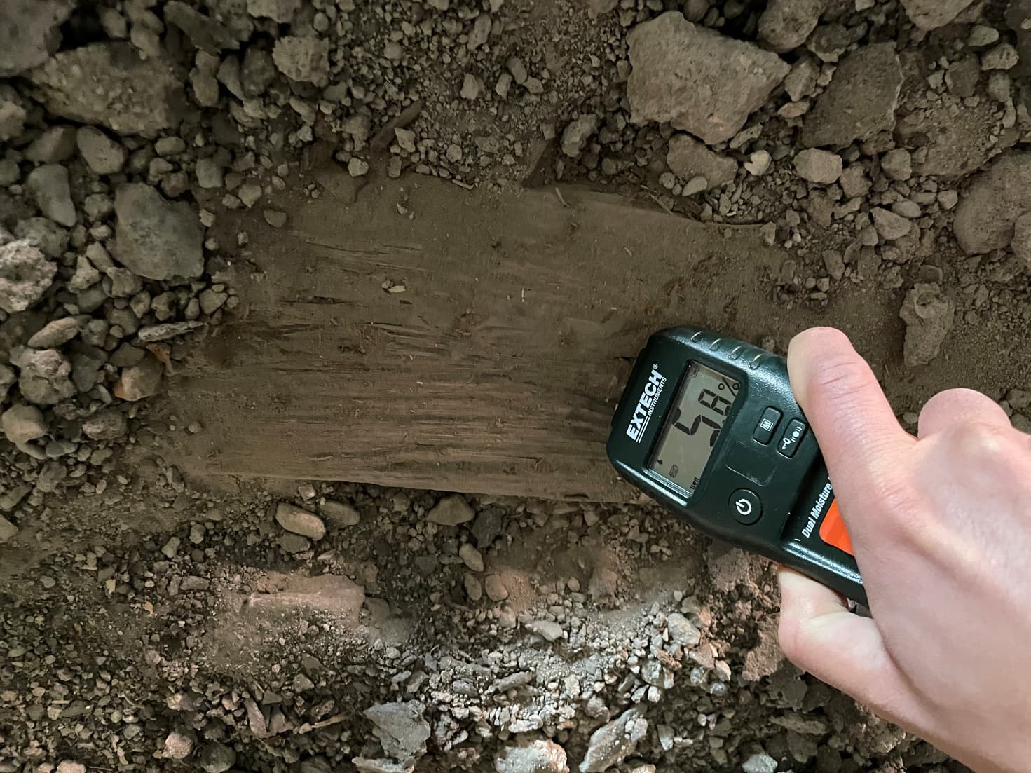 Rilievo strumentale su un elemento del solaio ligneo dell’edificio a Susa
